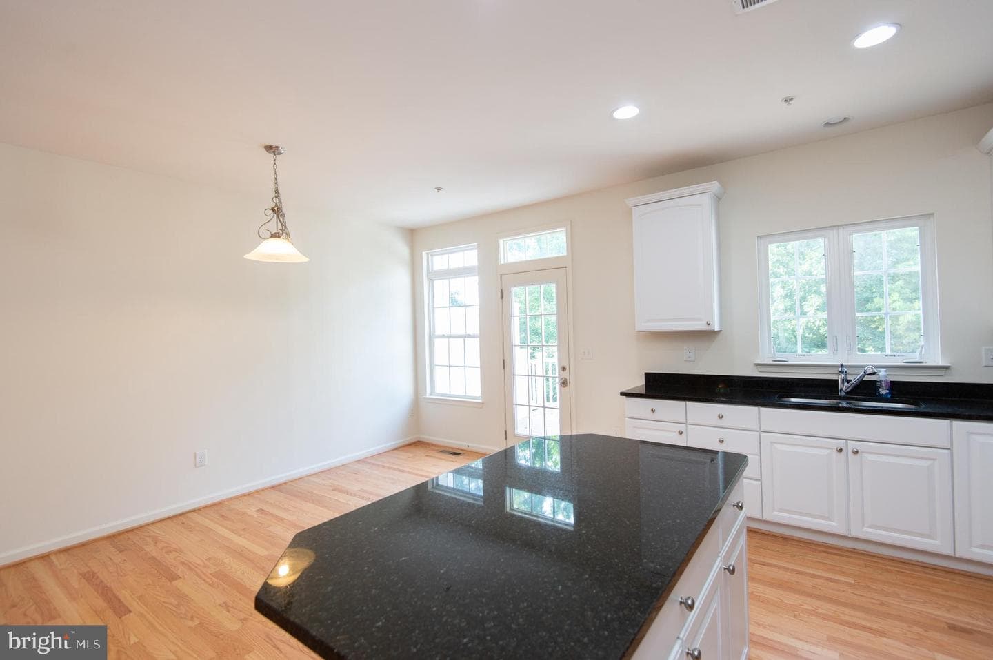 300 Dixon Street #505 photo 14