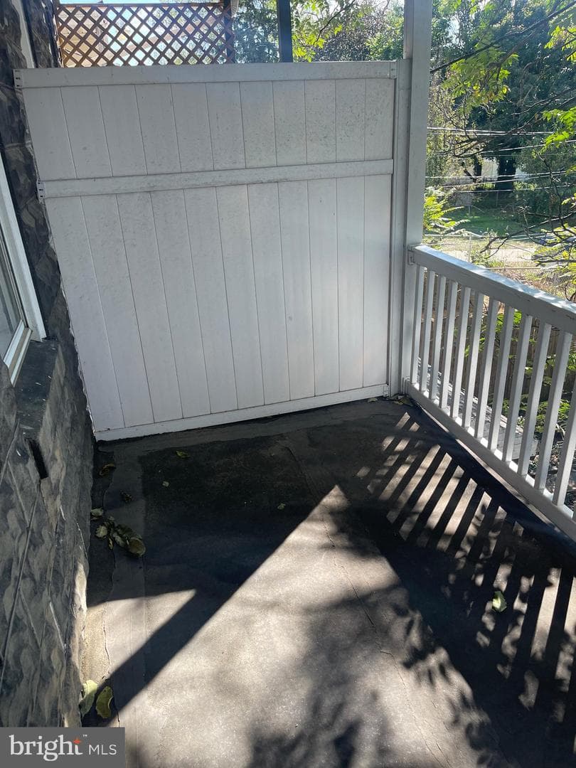 109 Randolph Avenue photo 36
