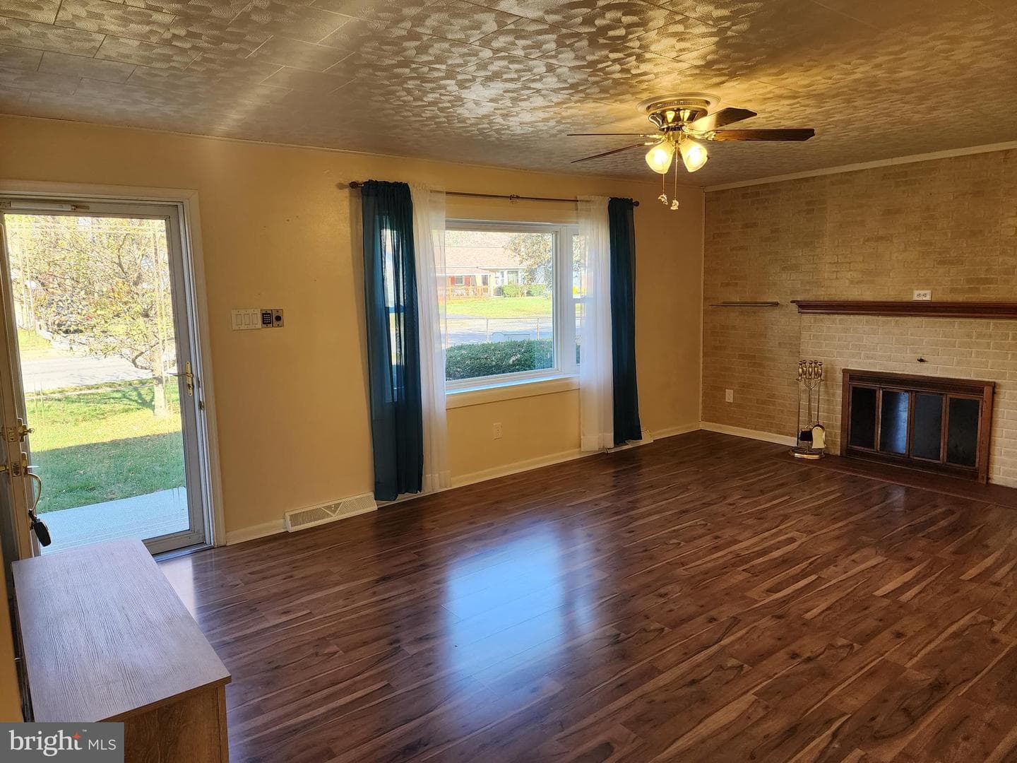 963 Noland Drive photo 8