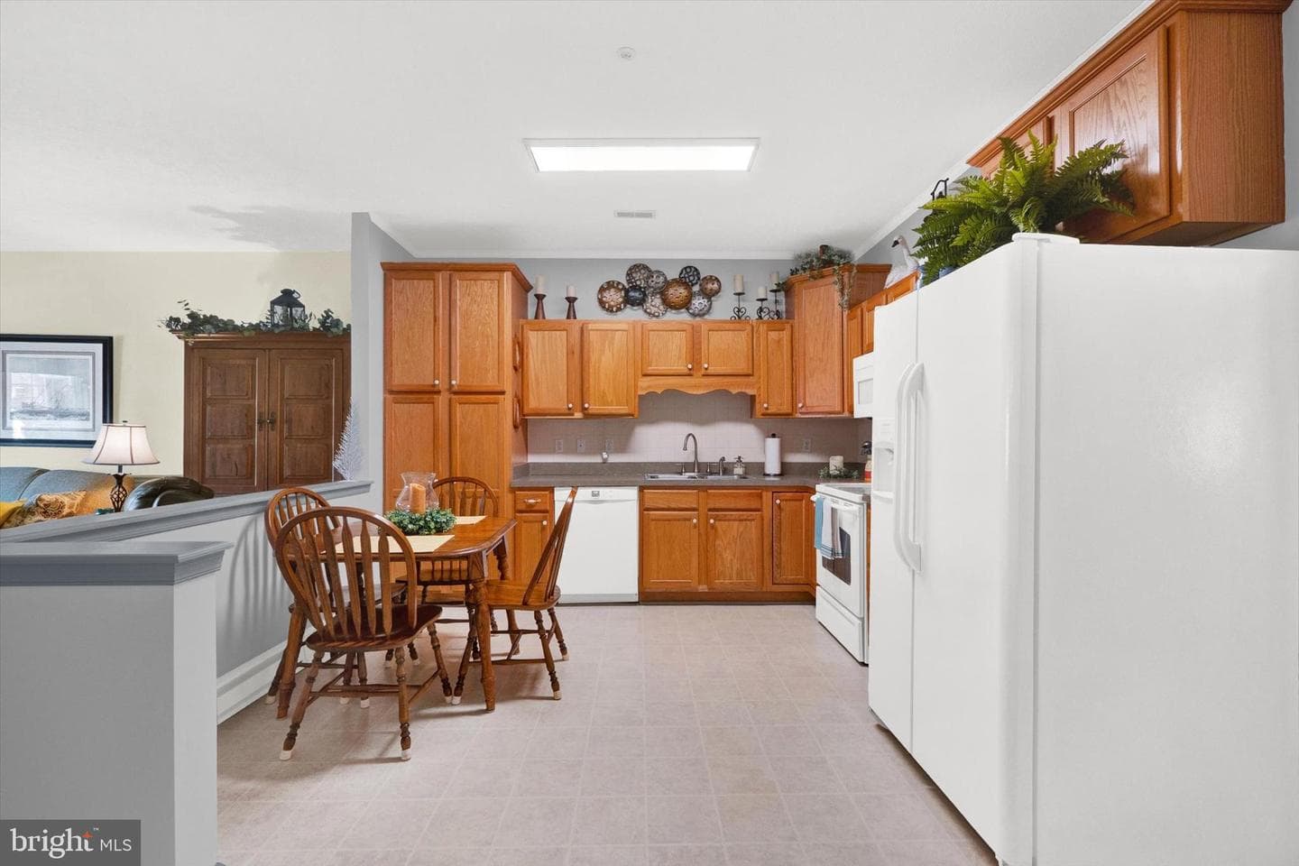 333 Sunbrook Lane #103 photo 7
