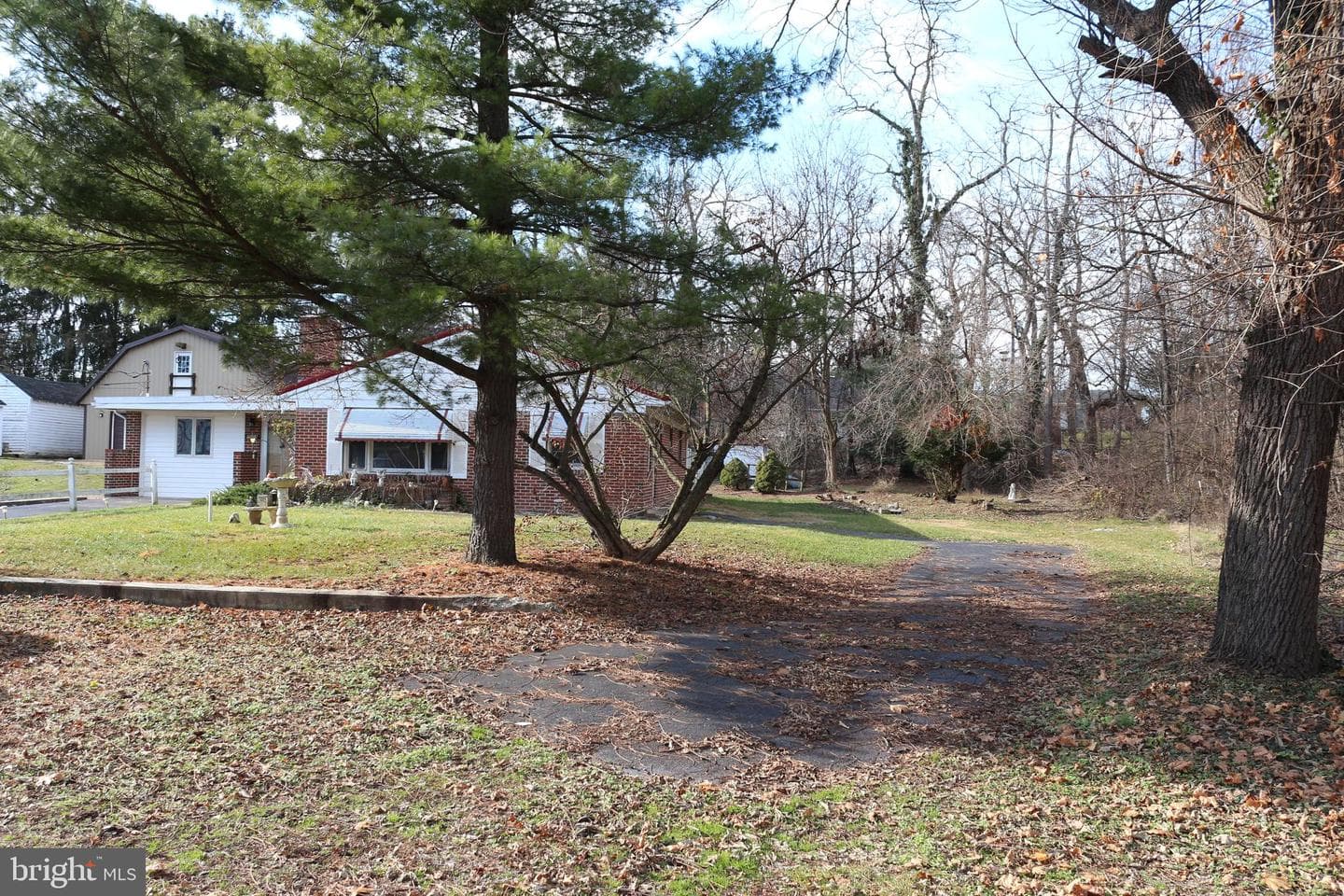 1009 Linwood Road photo 10