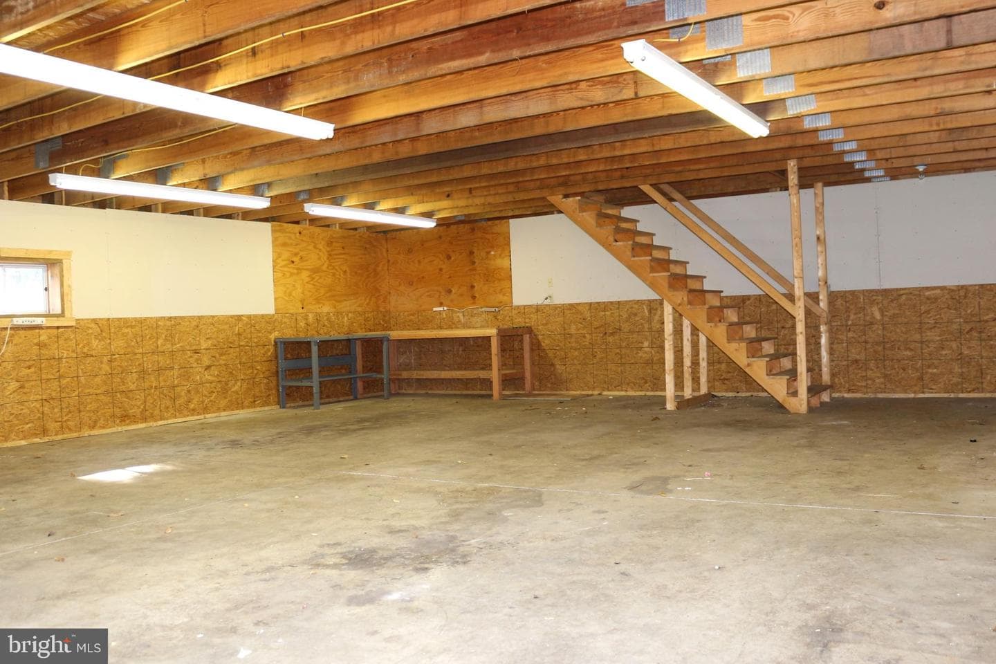 1009 Linwood Road photo 7