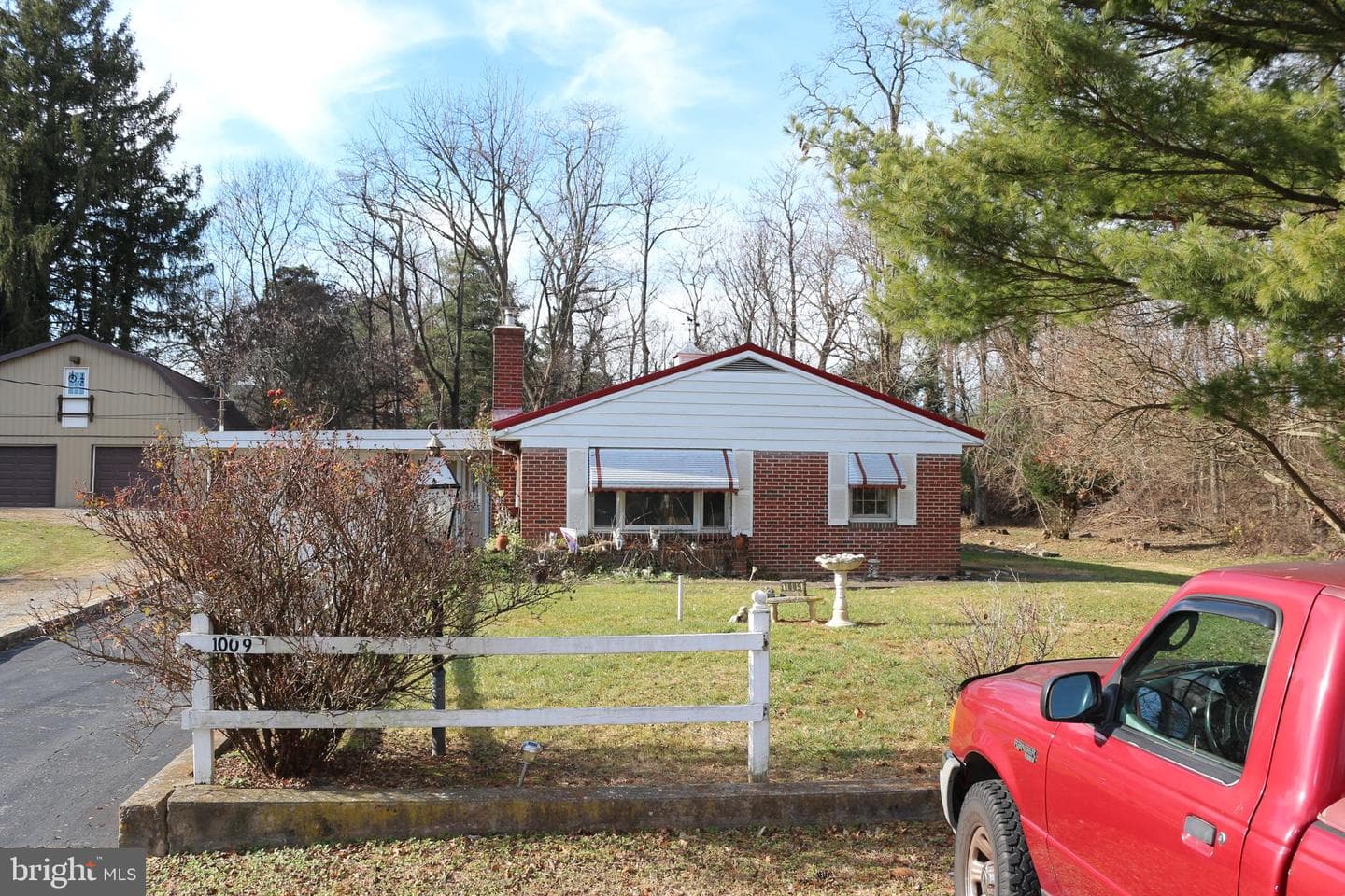 1009 Linwood Road photo 9