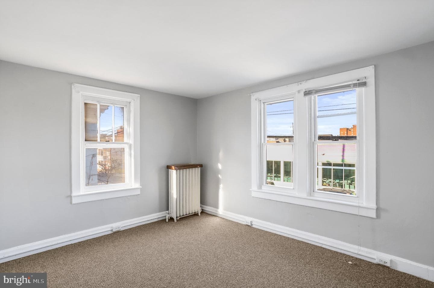 25 E Baltimore Street photo 31