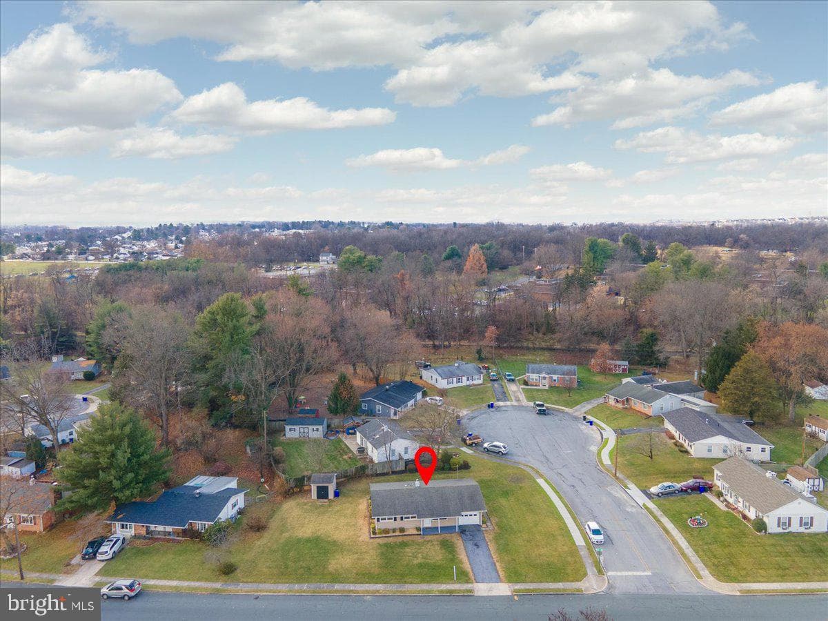 1207 Outer Drive photo 8