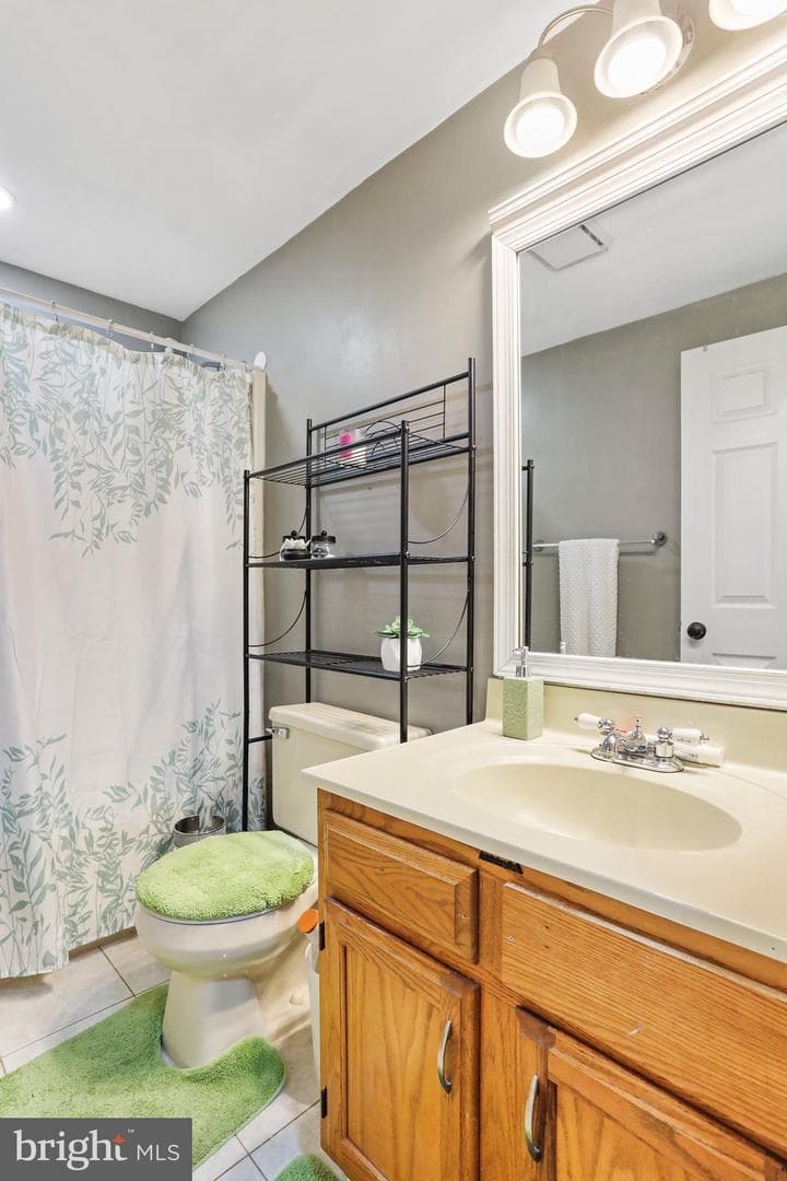 1548 Iris Court photo 11