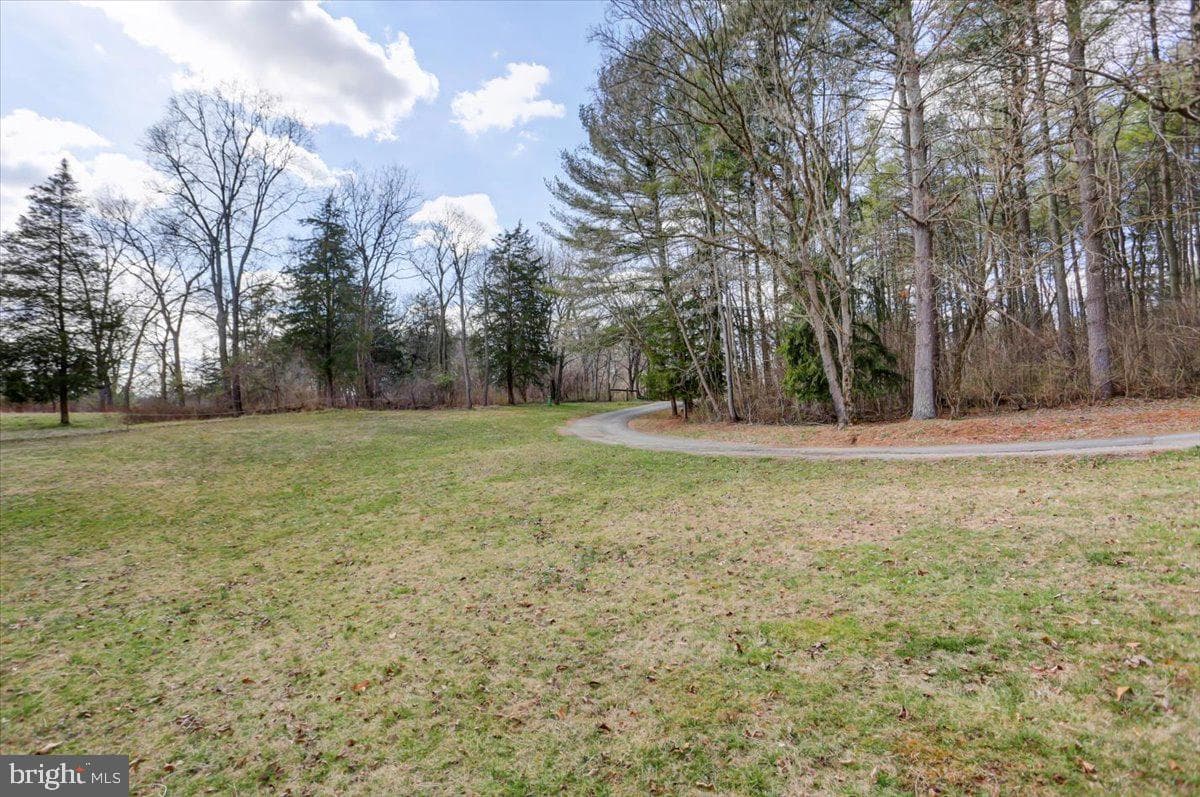 15530 Mobile Road photo 30
