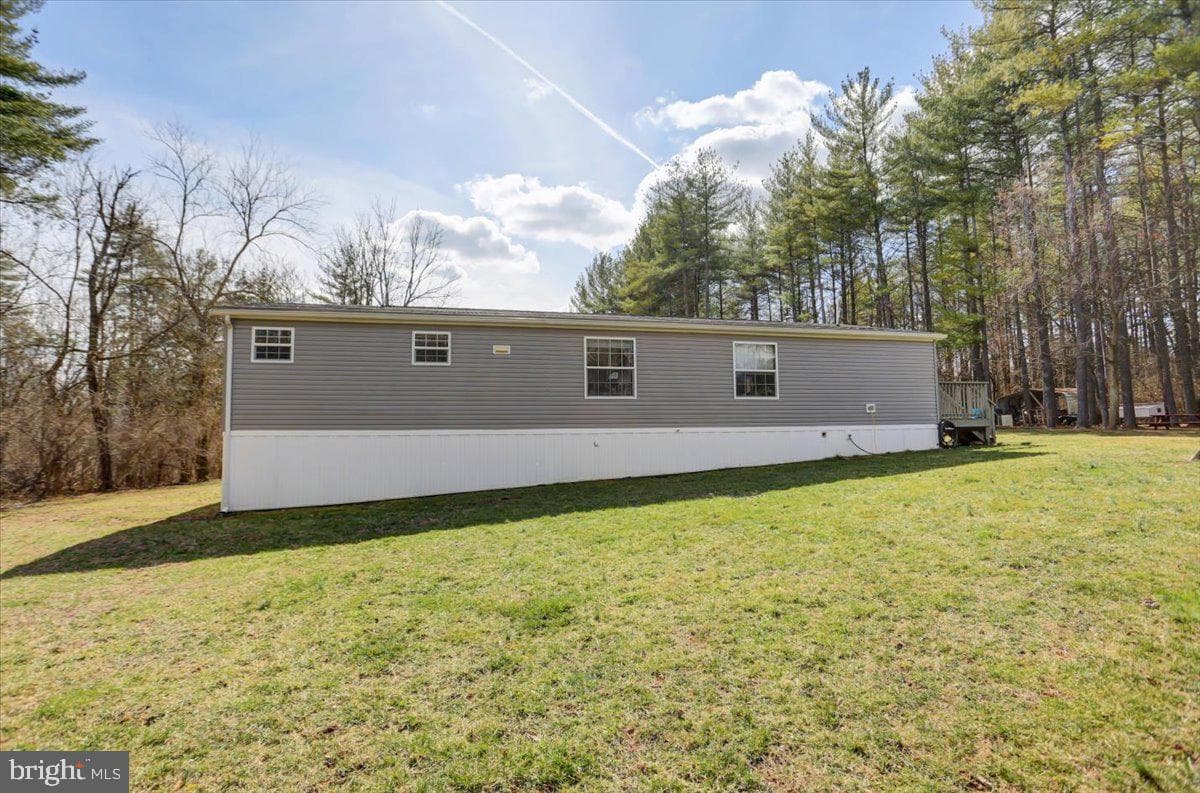 15530 Mobile Road photo 36