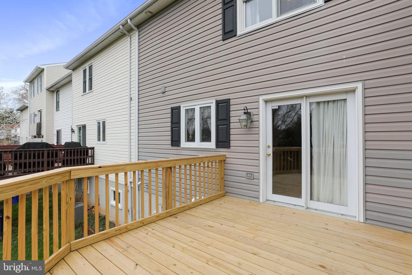 637 Knightsbridge Drive photo 25