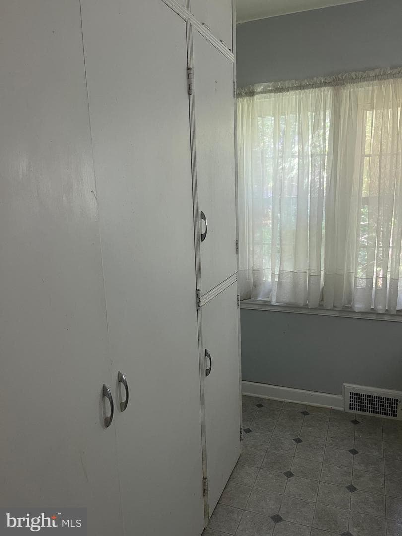 12820 Lauran Road photo 25