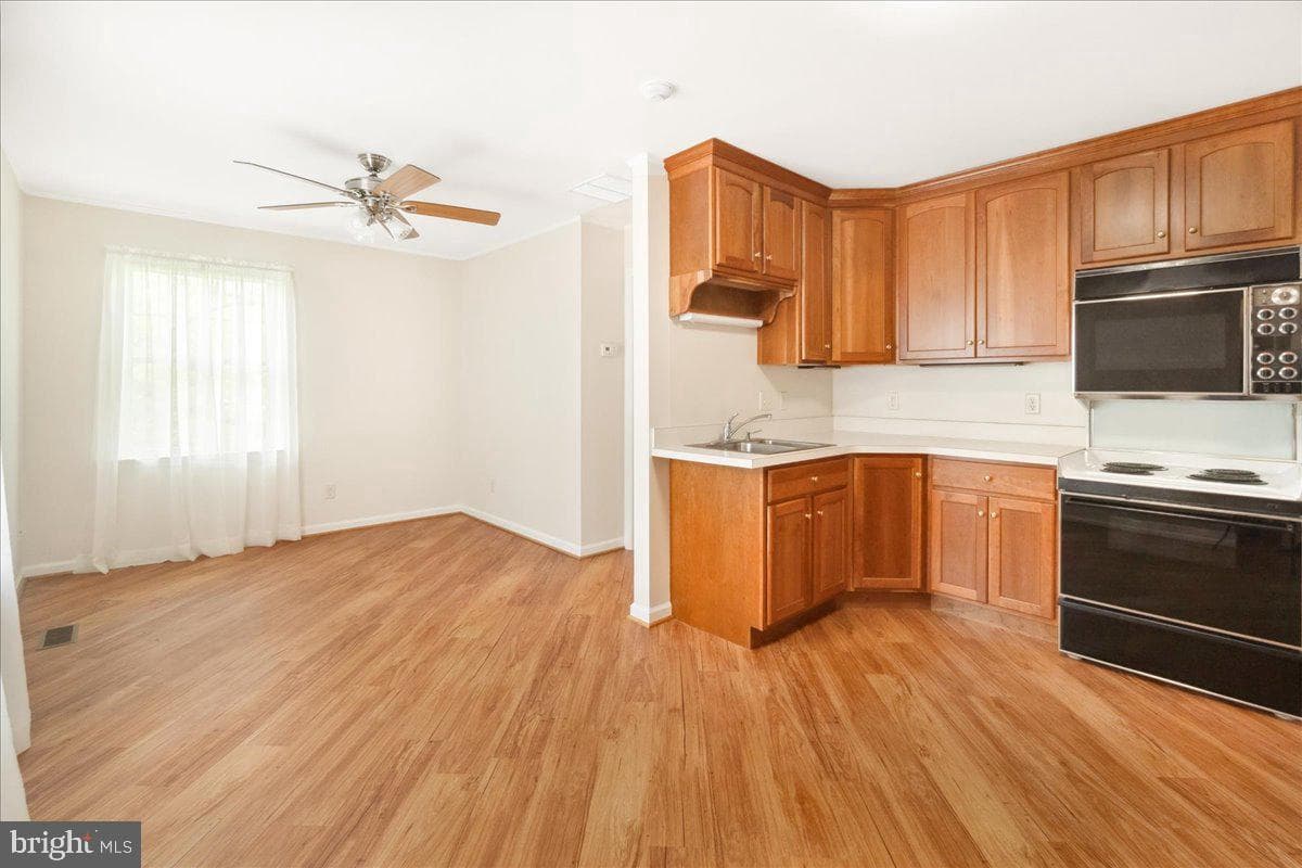 10448 Bailey Road photo 27