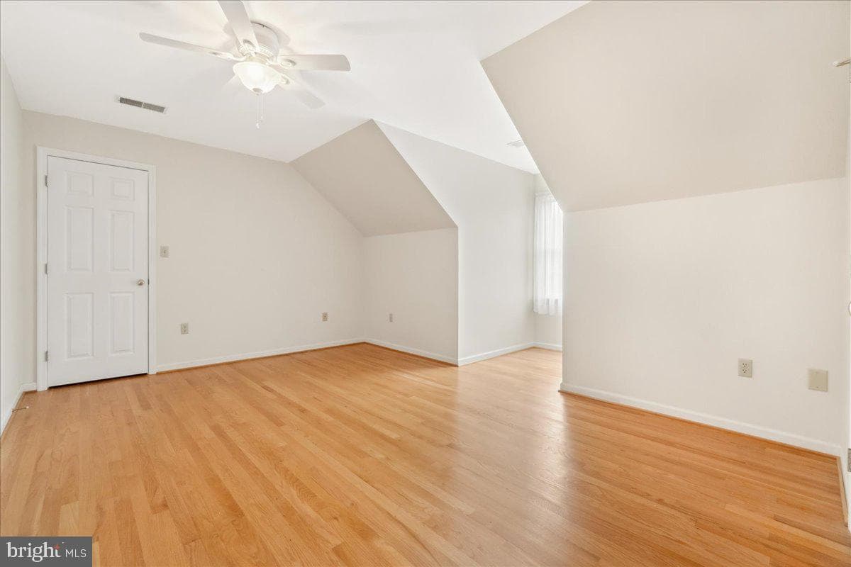 10448 Bailey Road photo 29