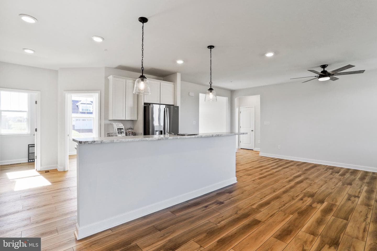 13807 Pulaski Drive photo 6