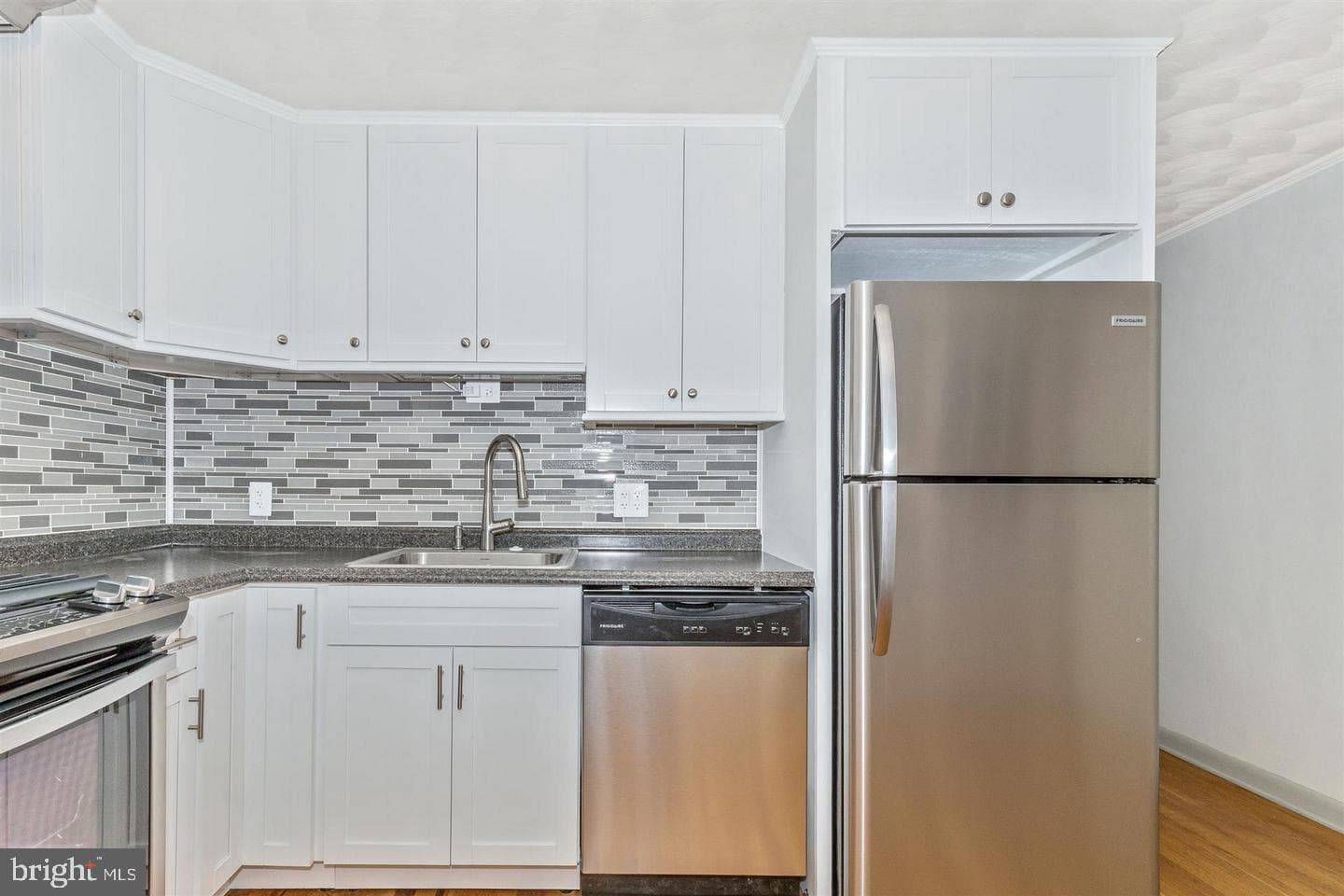 20 Frederick Road photo 14
