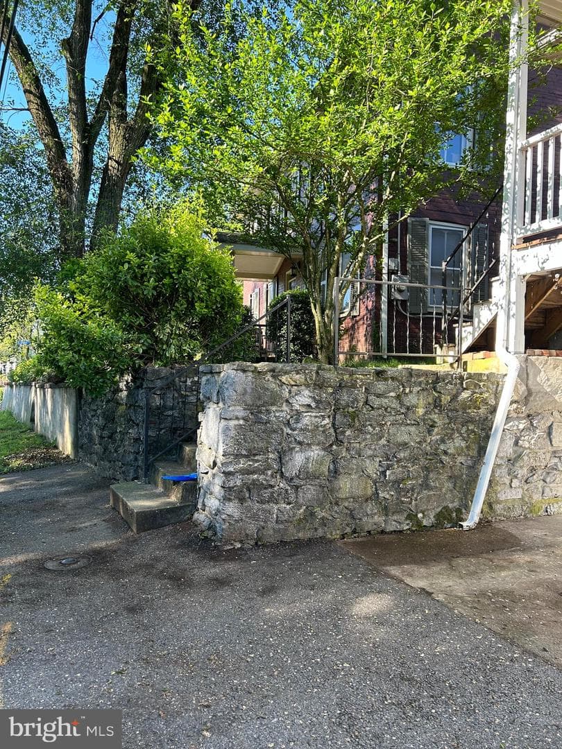 20 Frederick Road photo 7