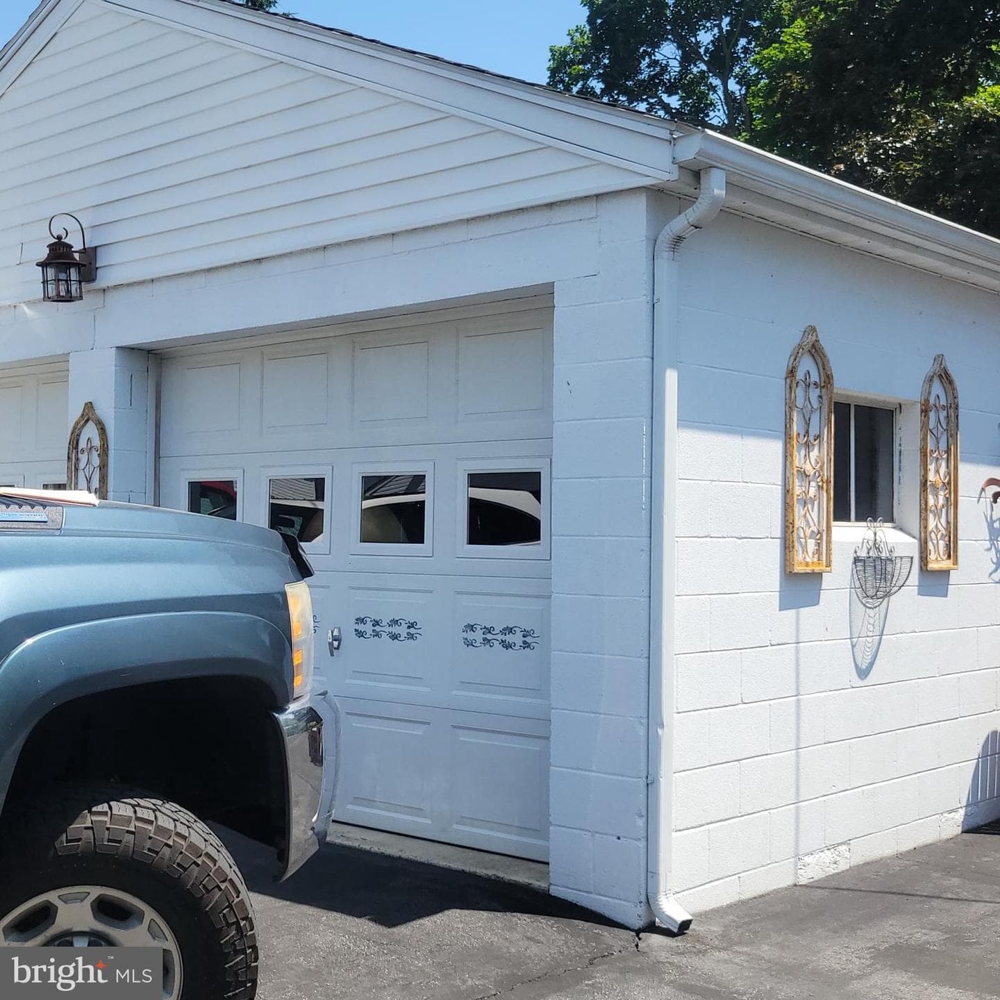 11919 Mapleville Road photo 21
