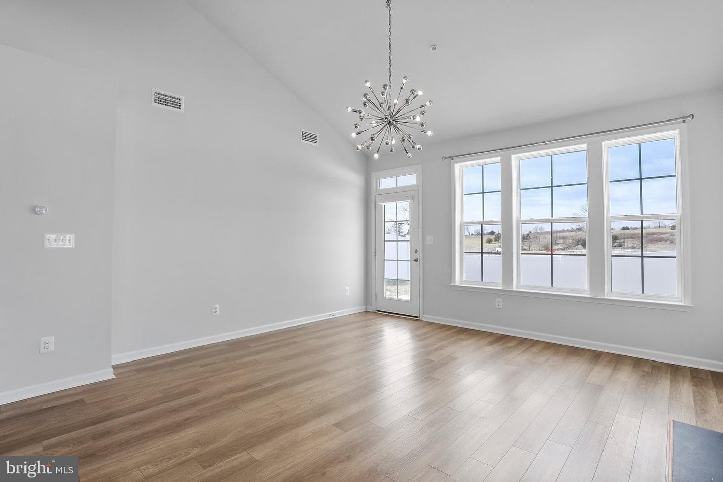 10238 Rashti Court photo 17