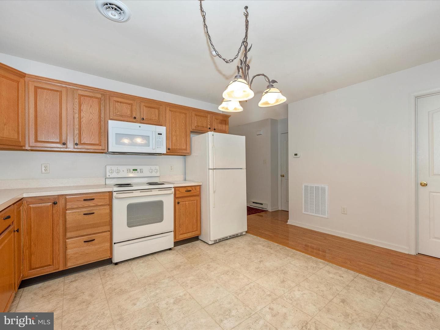 1220 Hunters Woods Drive photo 18