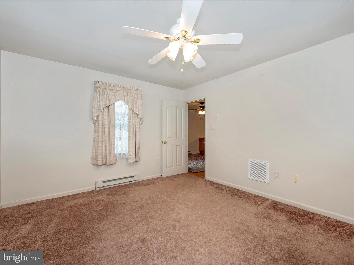 1220 Hunters Woods Drive photo 27