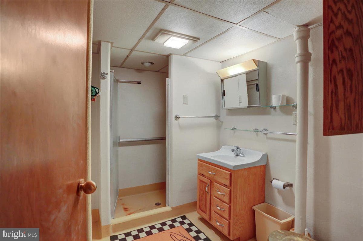 118 Linden Avenue photo 30