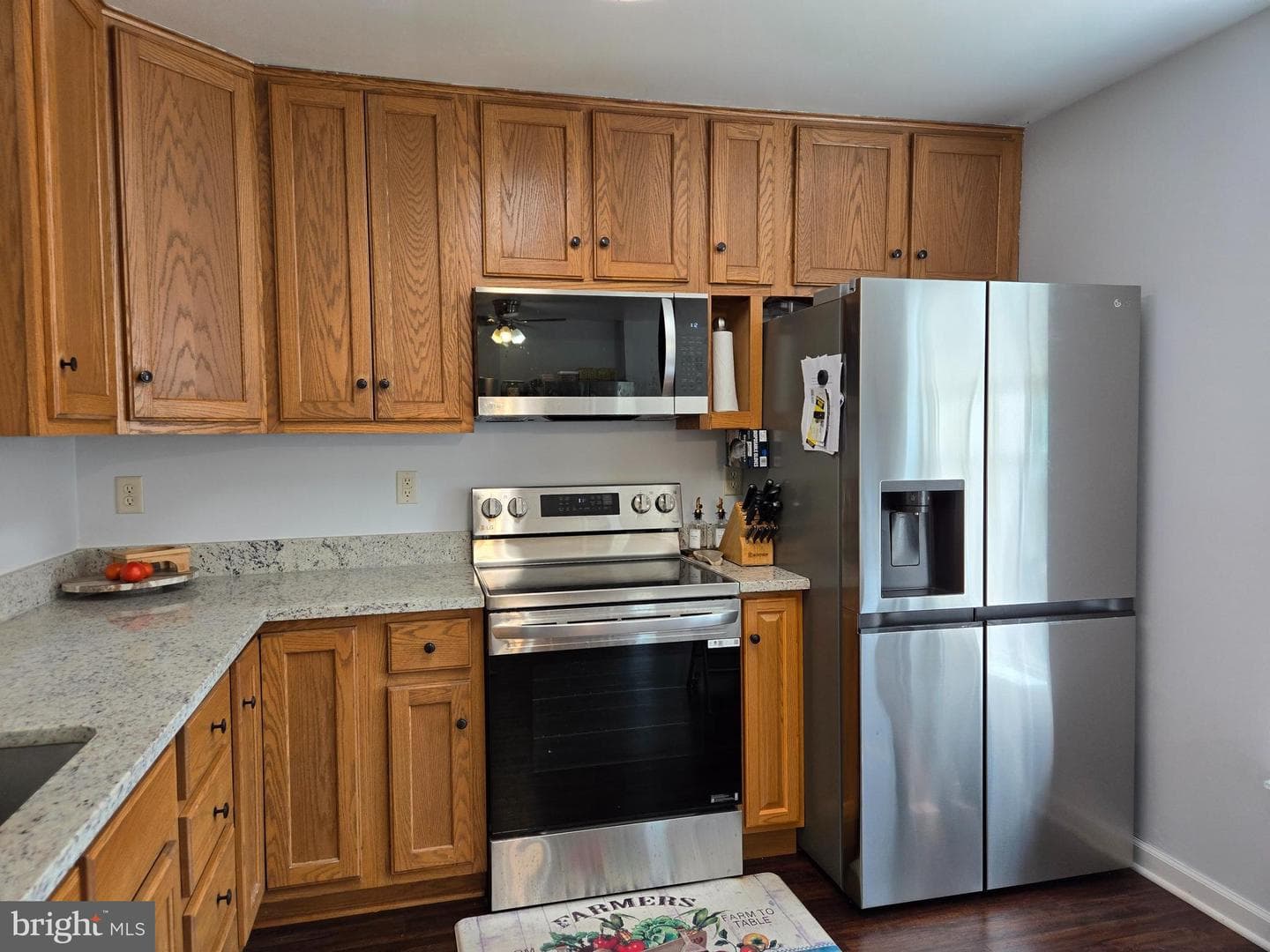 17623 Slate Way photo 2