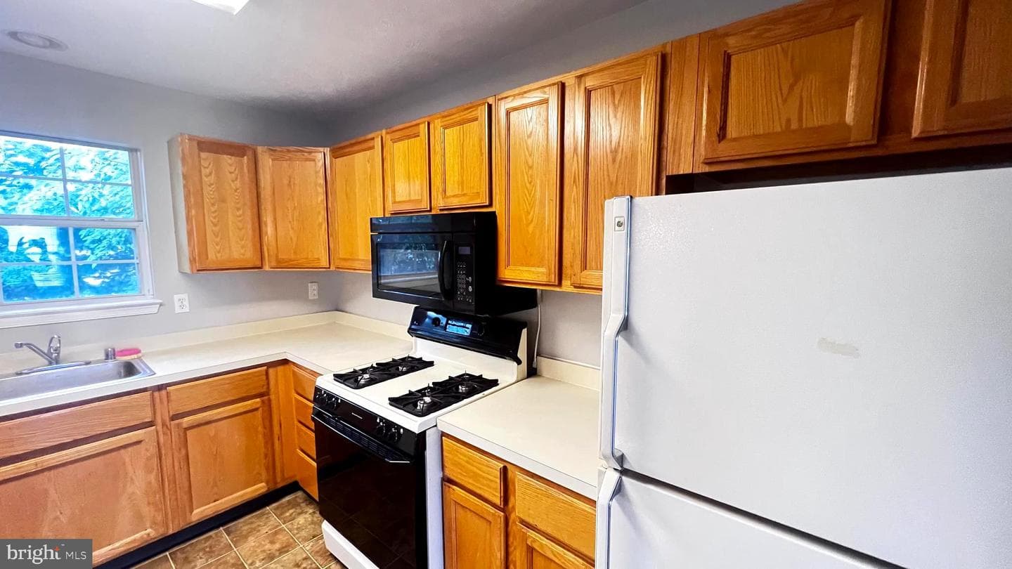 20311 Kellys Lane photo 7