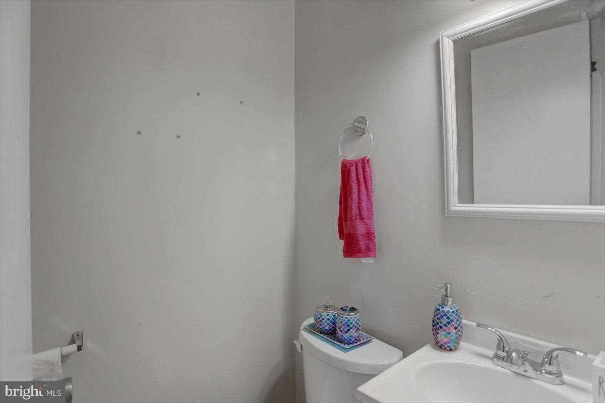 11309 Greenberry Road photo 20