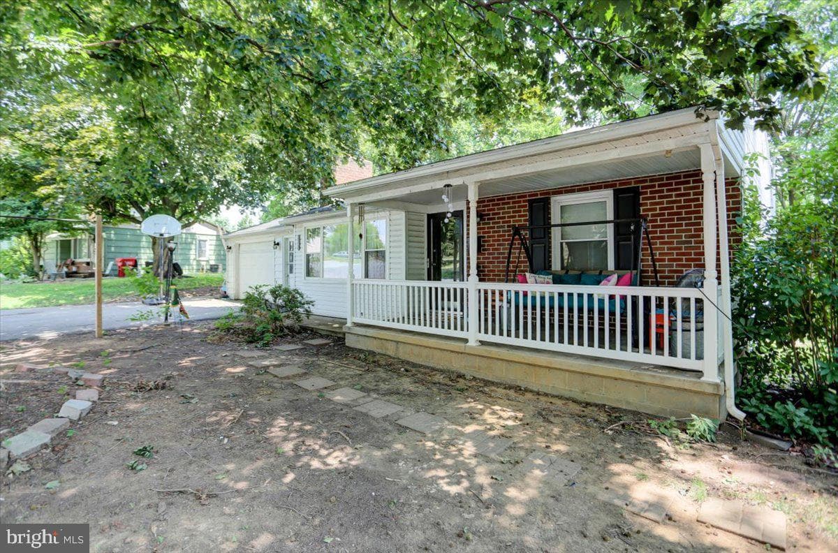 11309 Greenberry Road photo 5