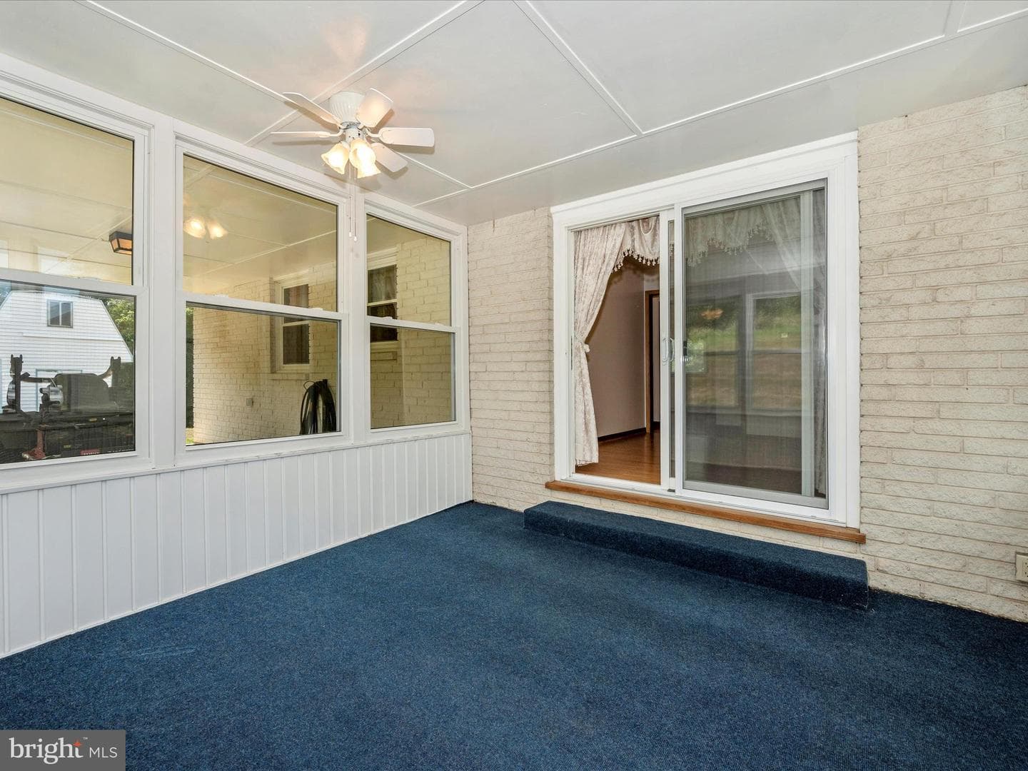 208 E Antietam Street photo 11
