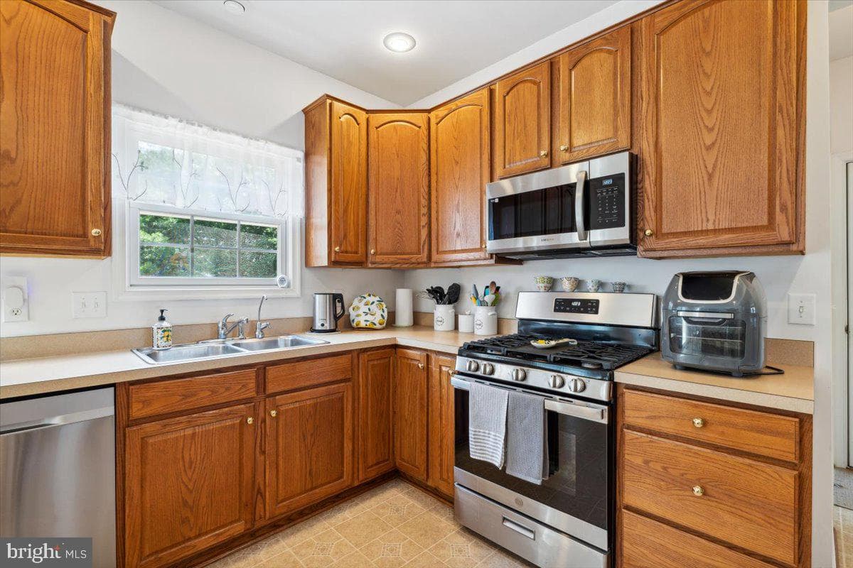 20376 Splendor View Terrace photo 16