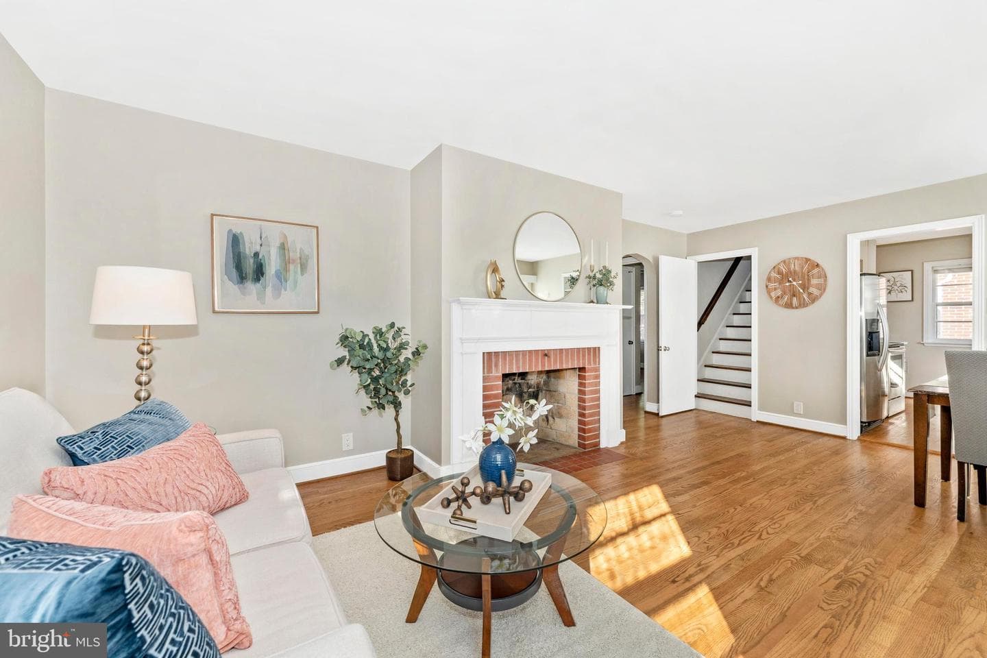 951 View Street photo 12