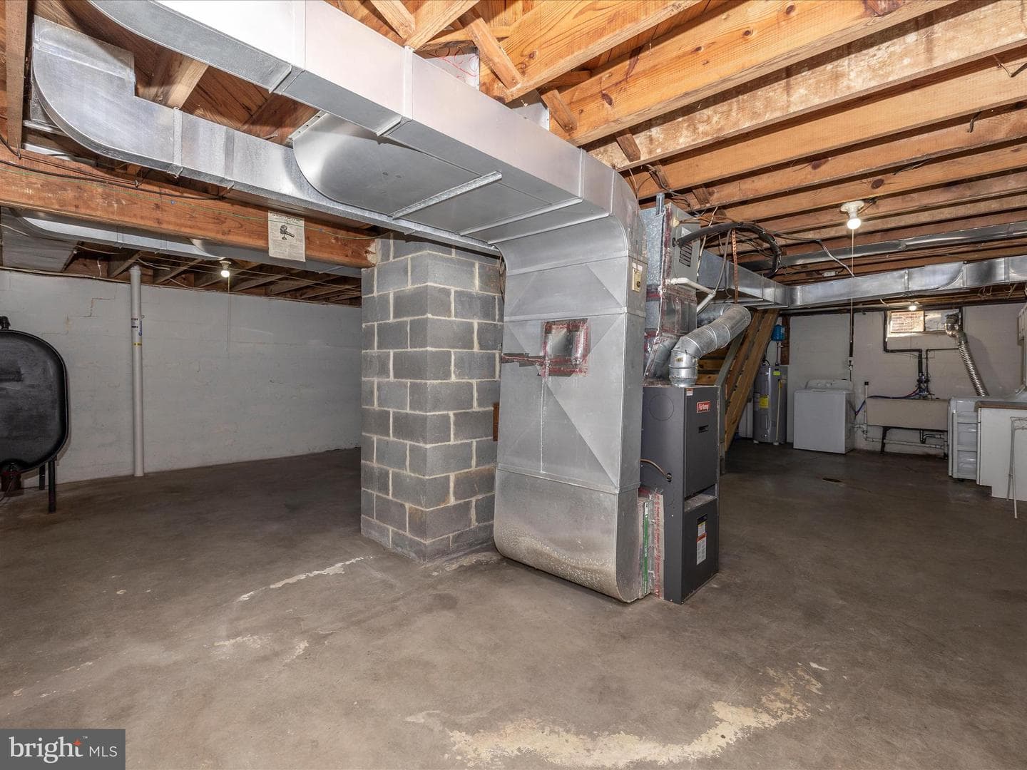 951 View Street photo 28