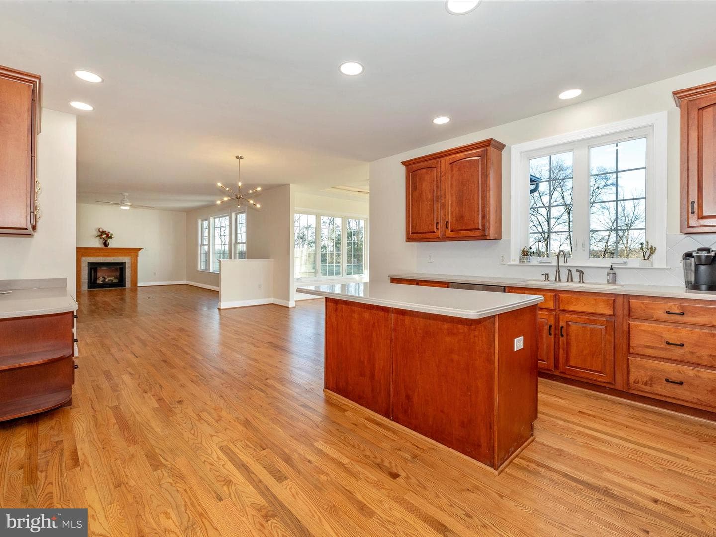 6110 Mary Ann Court photo 29