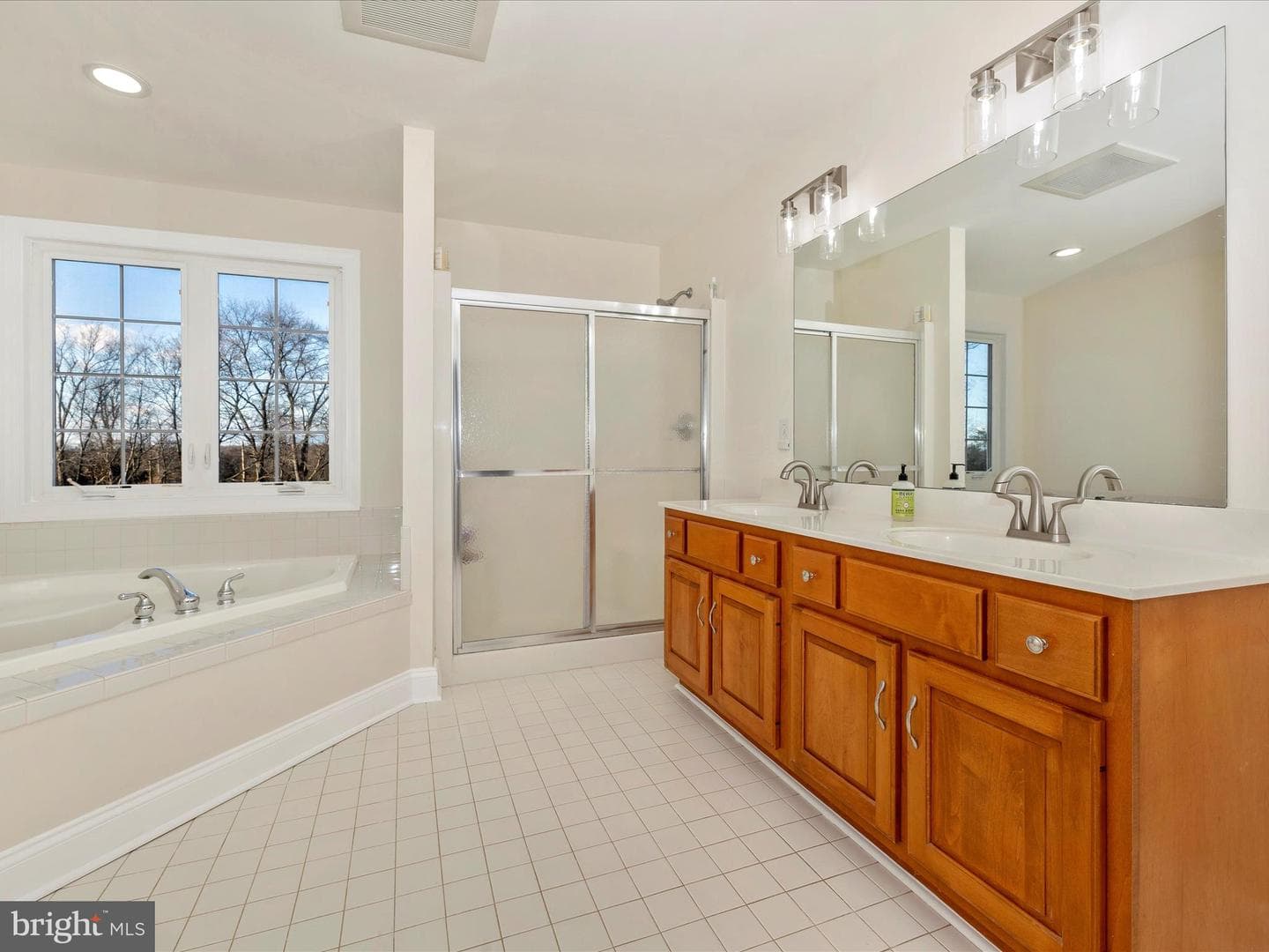 6110 Mary Ann Court photo 41