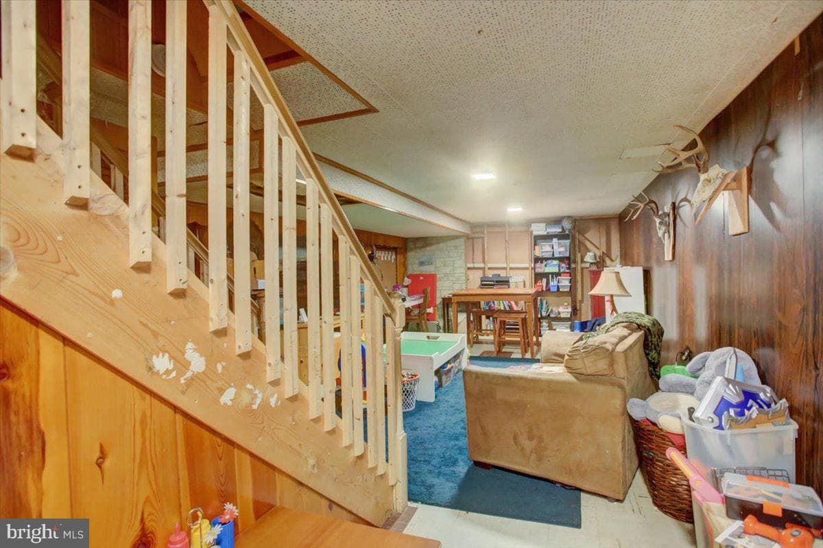 11307 Greenberry Road photo 32