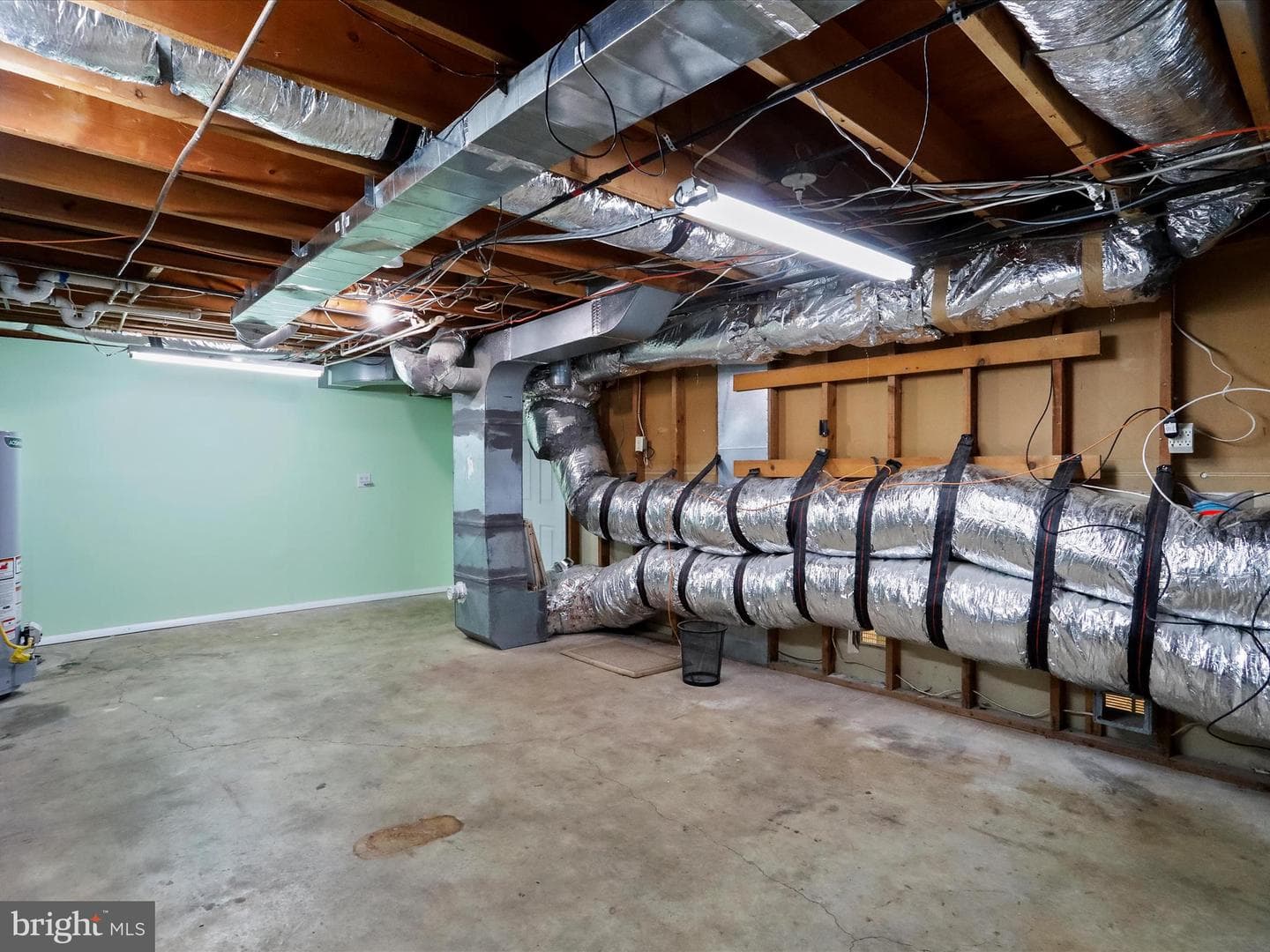 1056 Valleybrook Drive photo 25