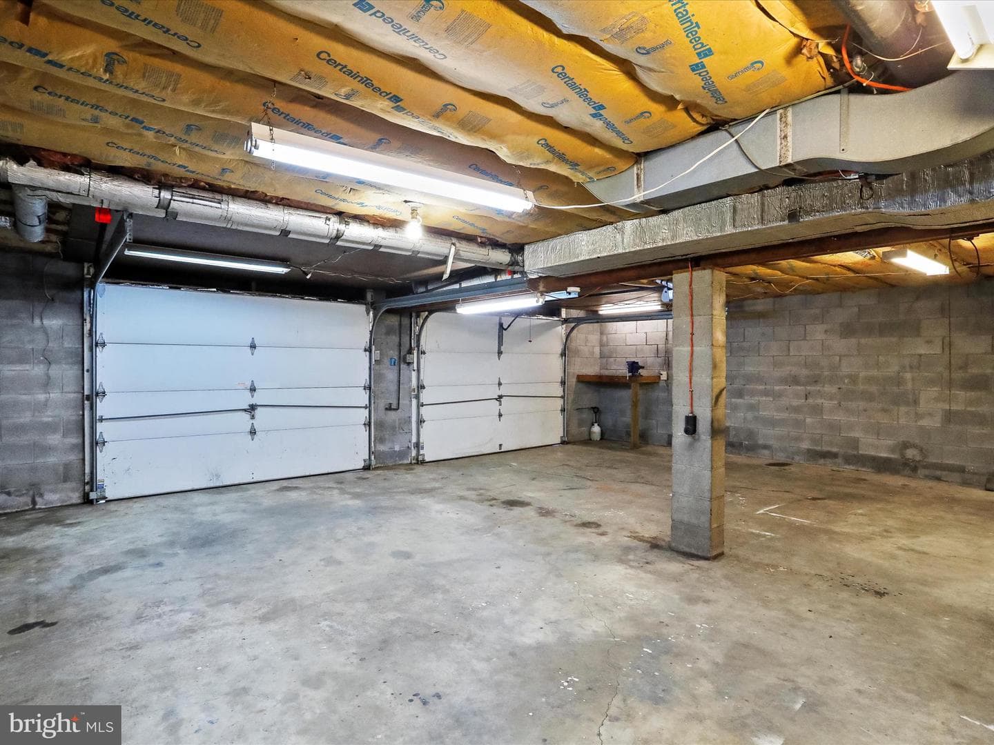1056 Valleybrook Drive photo 27
