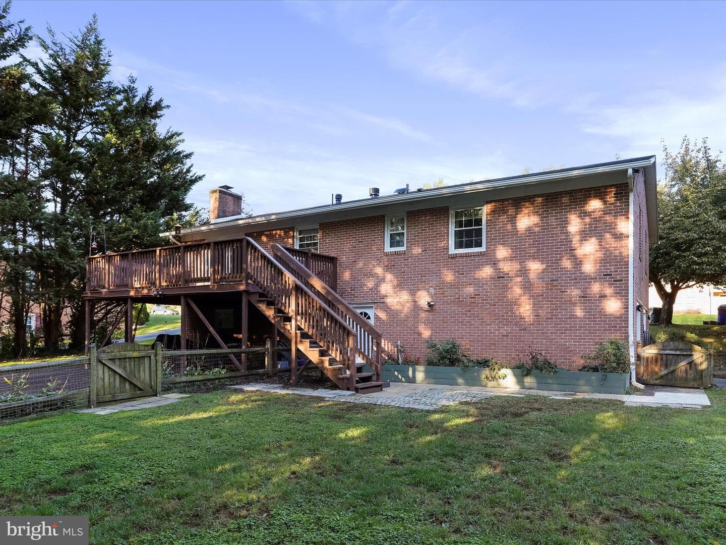 1056 Valleybrook Drive photo 34