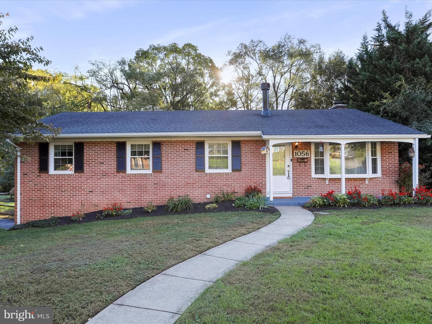 1056 Valleybrook Drive photo 42