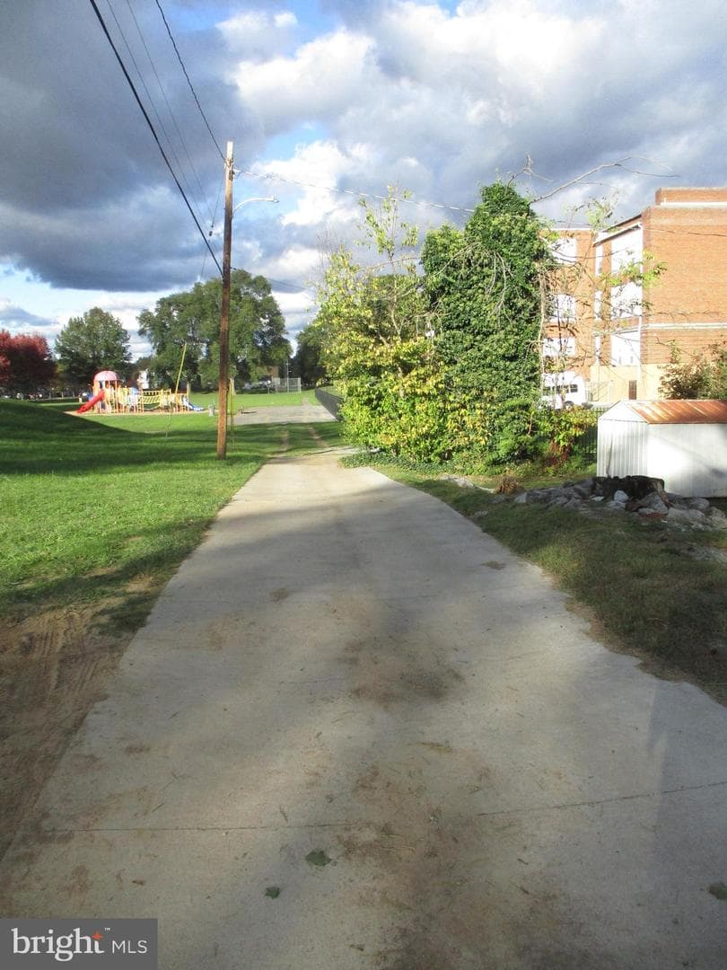 903 Woodland Way photo 54