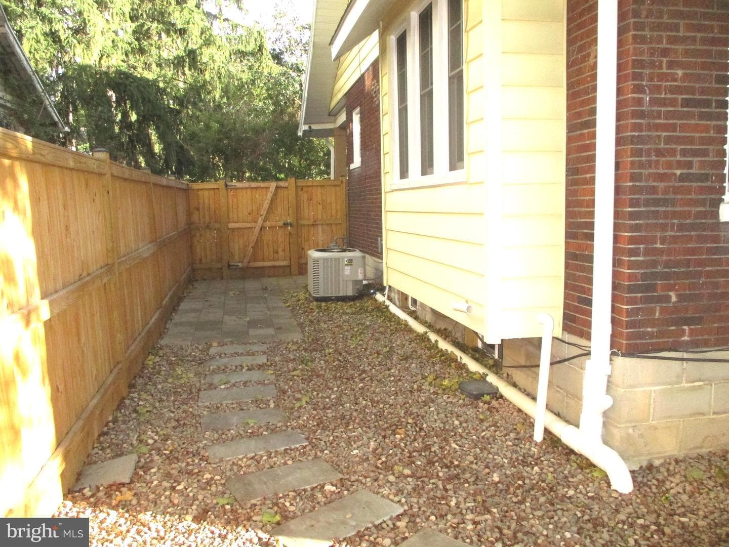 903 Woodland Way photo 58