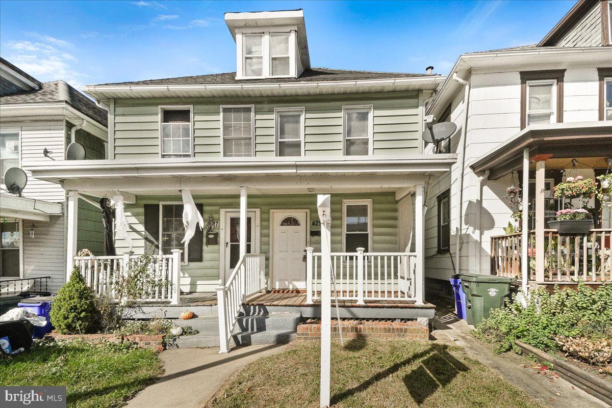 429 Clarendon Avenue photo 30