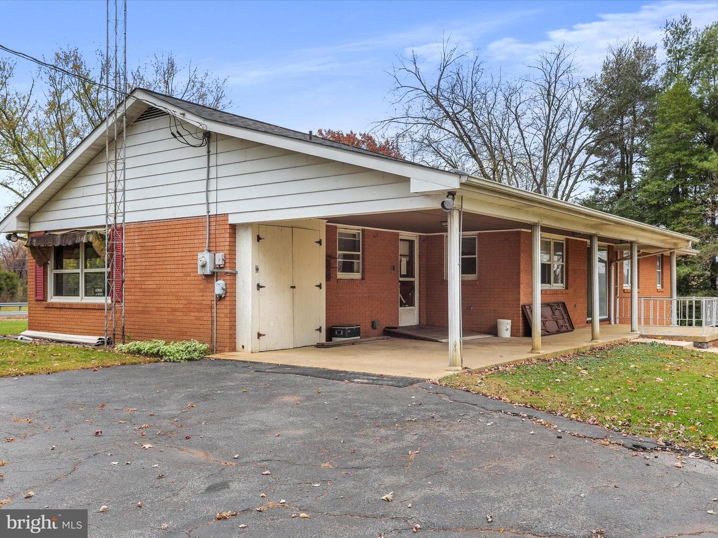 16528 Lappans Road photo 32
