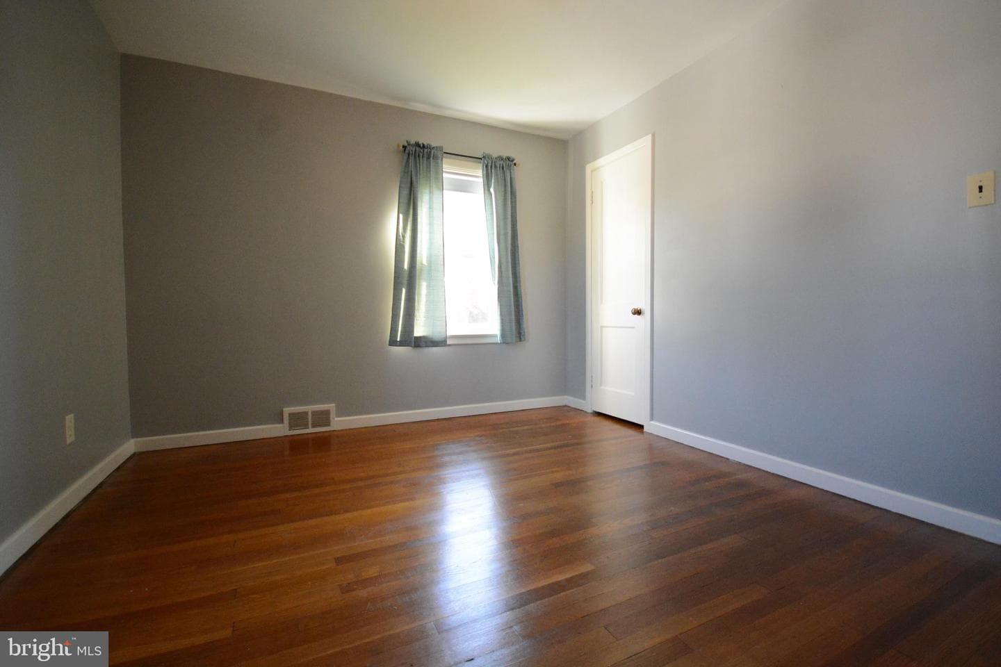 9647 Sharpsburg Pike photo 22