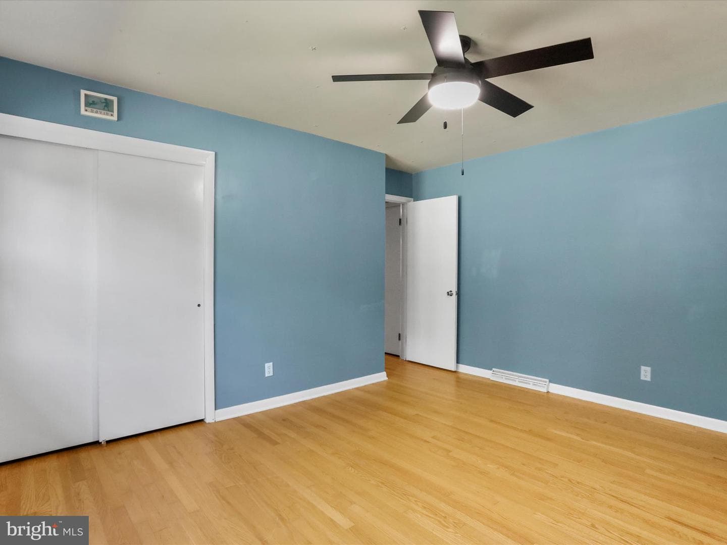 13406 Paramount Terrace photo 11