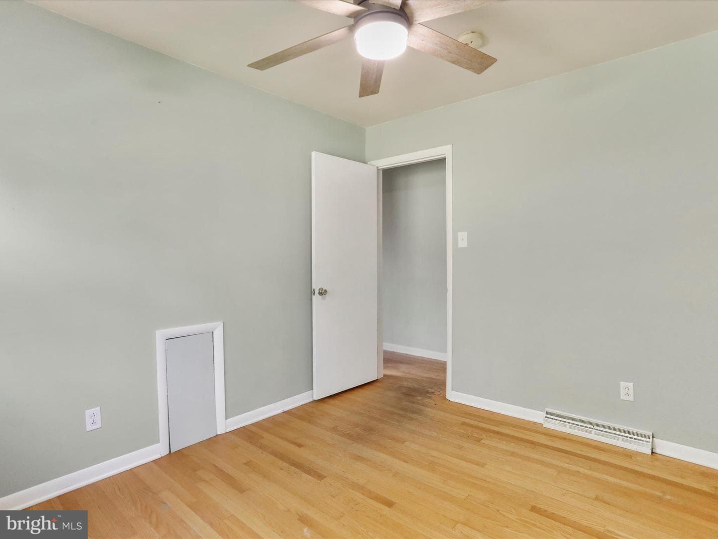 13406 Paramount Terrace photo 13