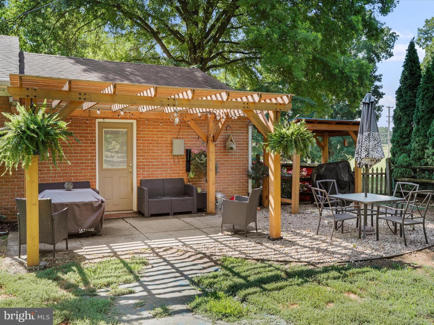 13406 Paramount Terrace photo 28