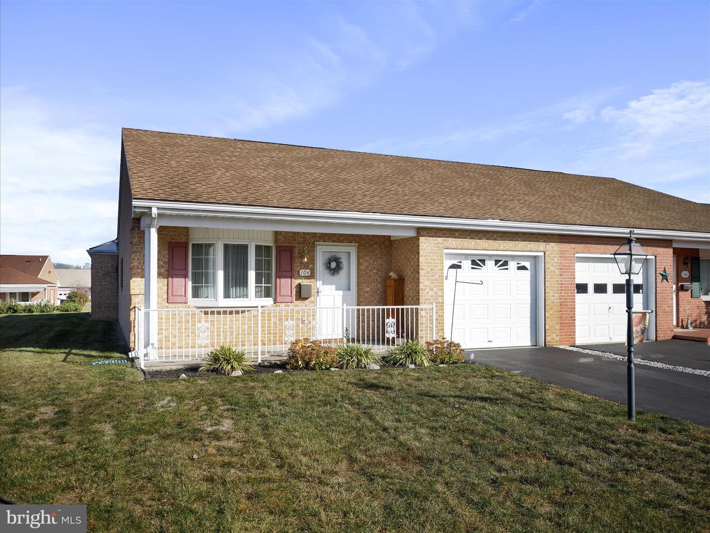 104 Sunflower Drive photo 3