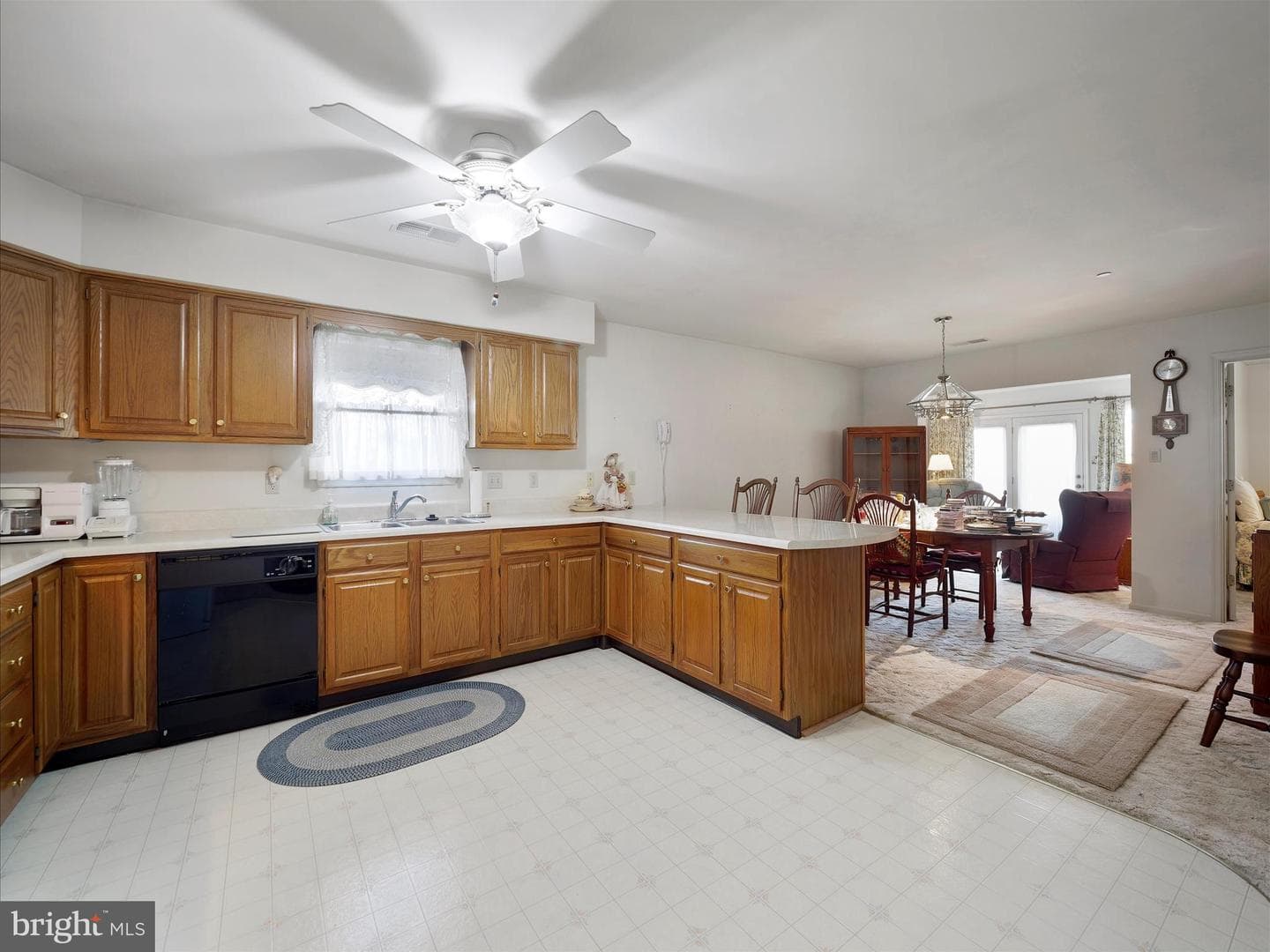 104 Sunflower Drive photo 9