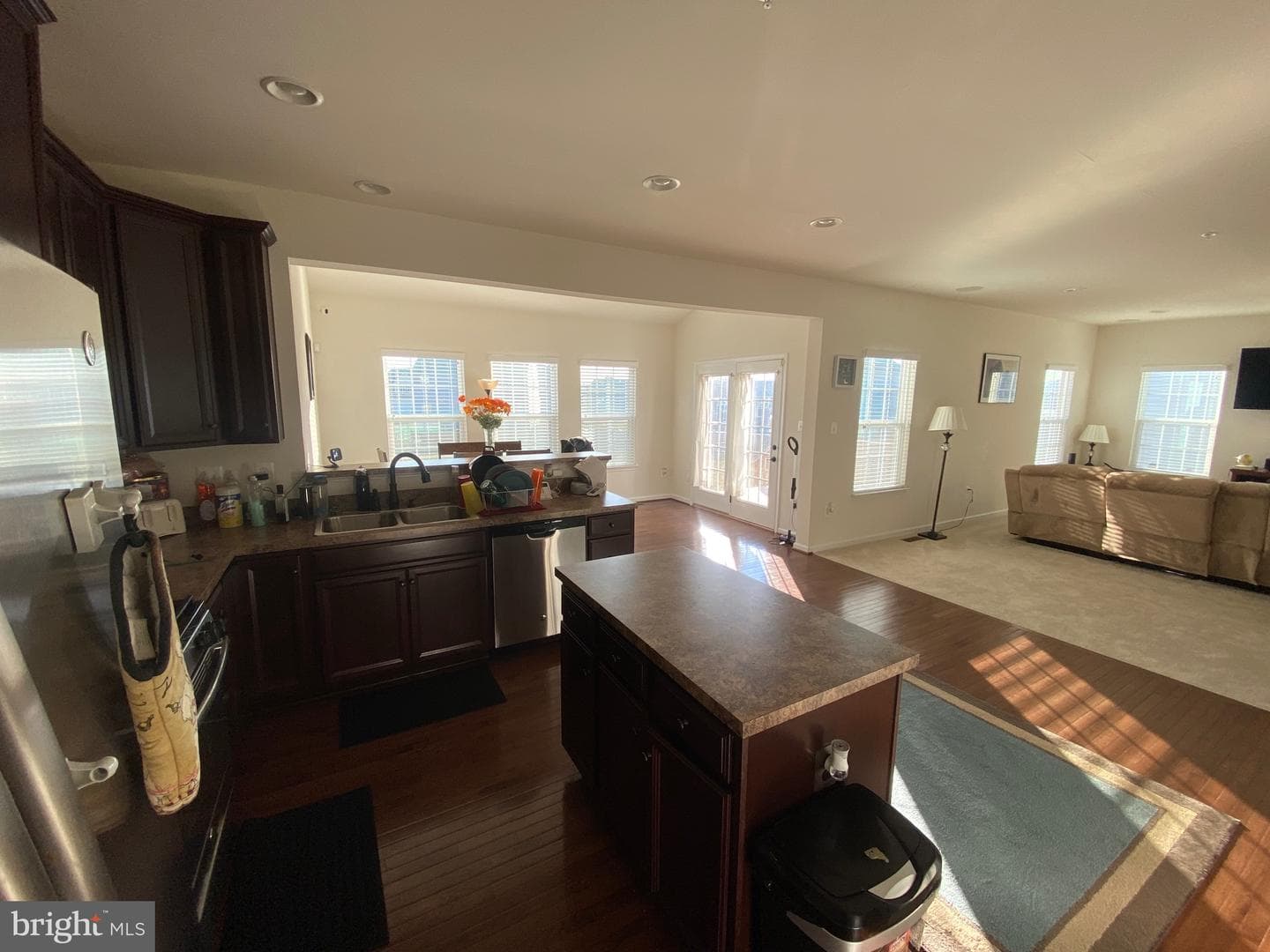 9731 Dumbarton Drive photo 13